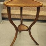 754 2334 LAMP TABLE